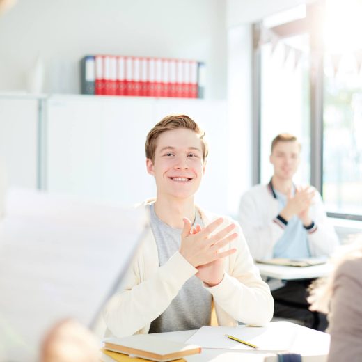 applauding-to-teacher-2021-09-24-03-01-13-utc.jpg